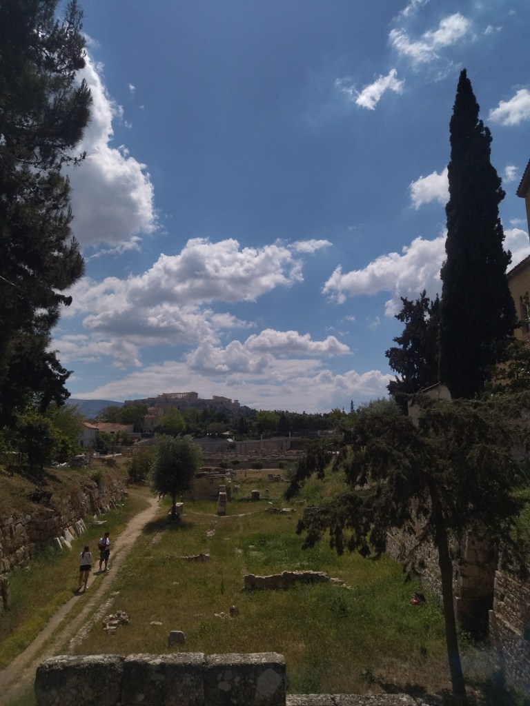 Πάνω στην Πειραιώς